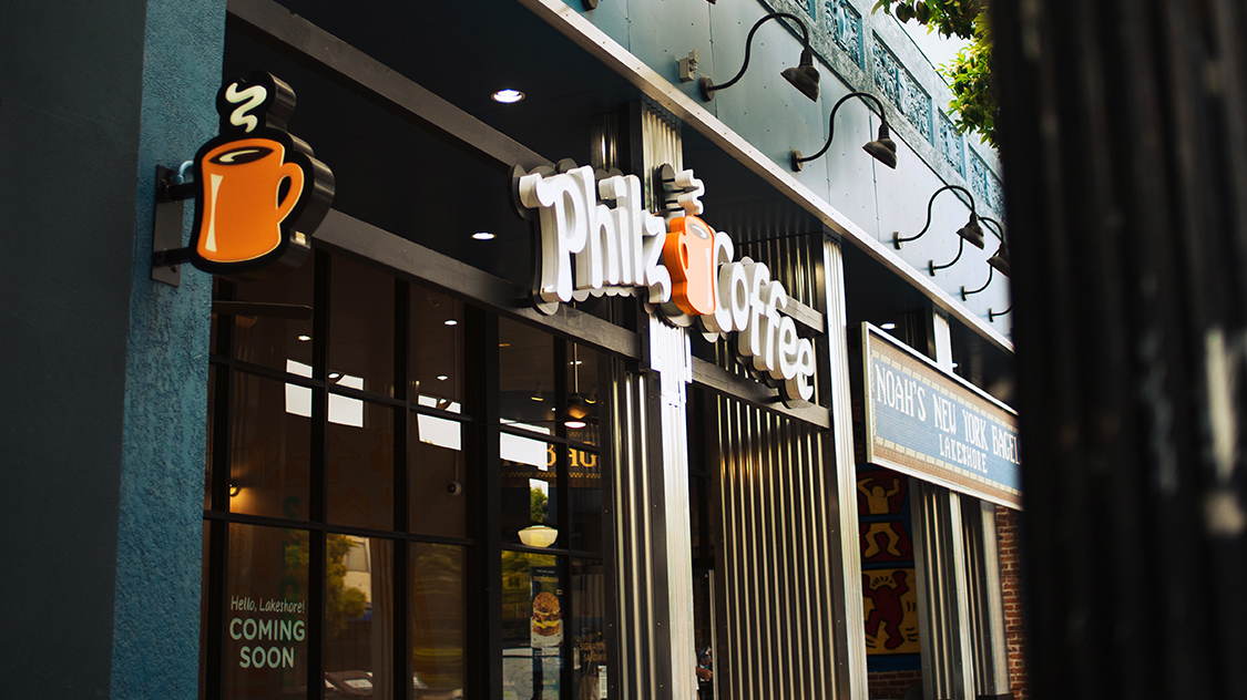 Visit Lakeshore Oakland 